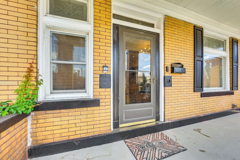 Dog-friendly Pittsburgh Home, 3 Mi to Downtown! view 5
