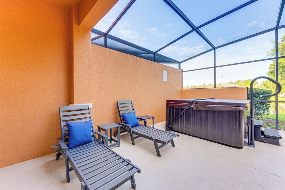 3 Mi to Disney: Retreat w/ Hot Tub & Resort Perks!