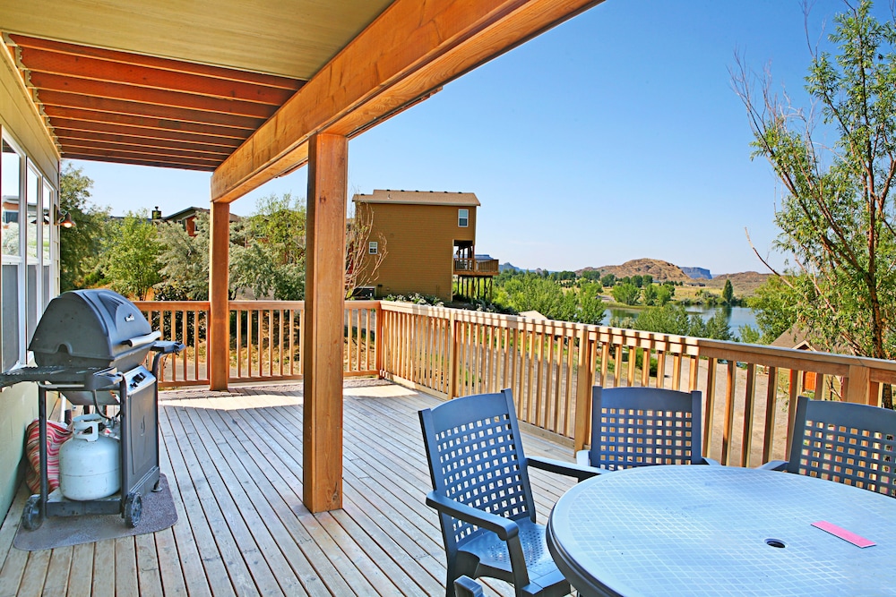 Sunbanks Lake Resort