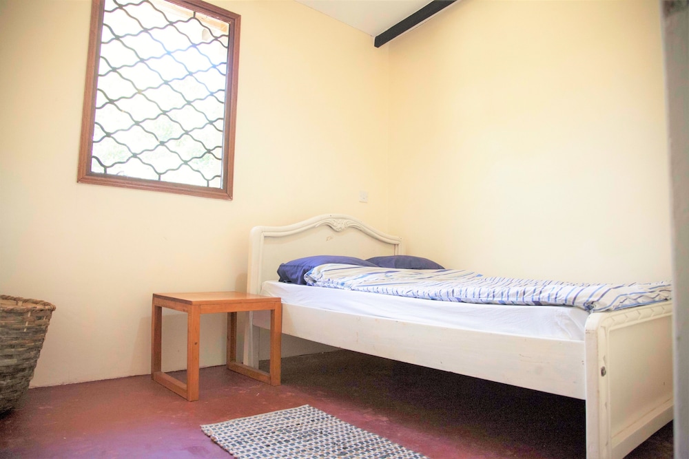 Kimakia Tea Cottages view 2