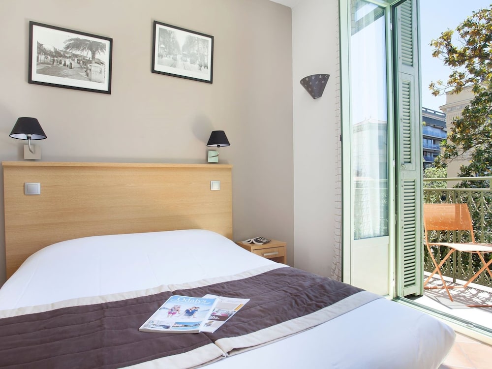 Apartment in Nice Near the Promenade des Anglais