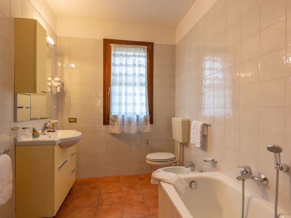 Villa in Albarella With Private Pool & Beach view 3