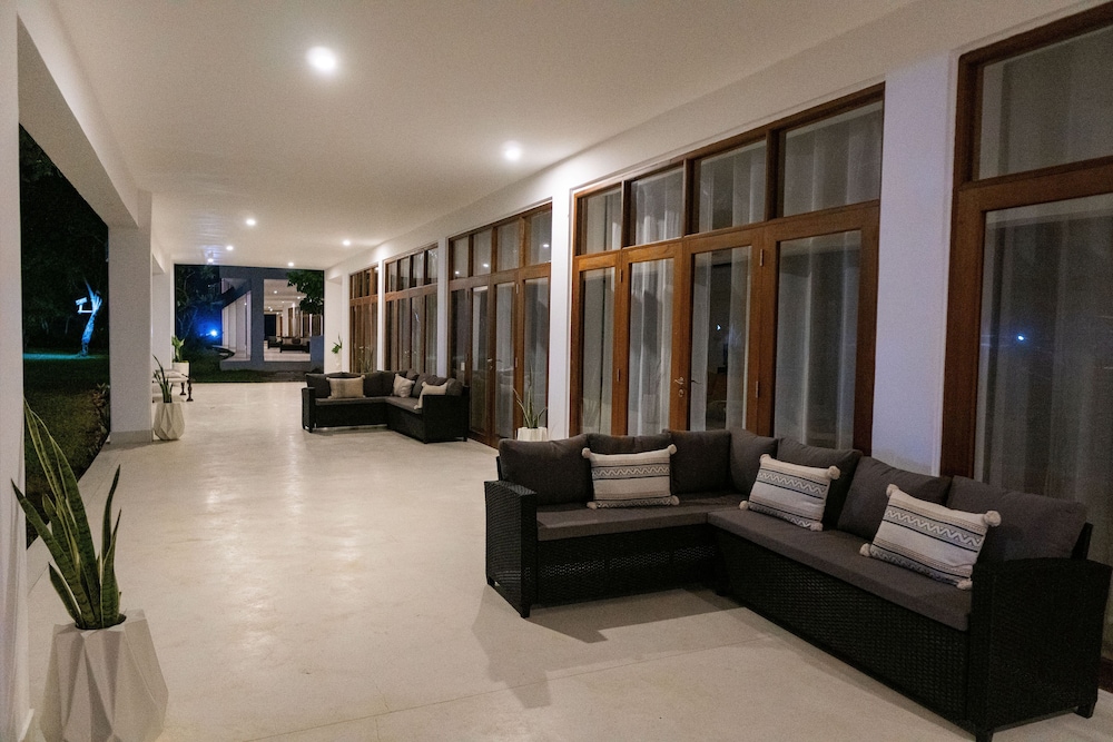 Coral Cove Diani Treehouses