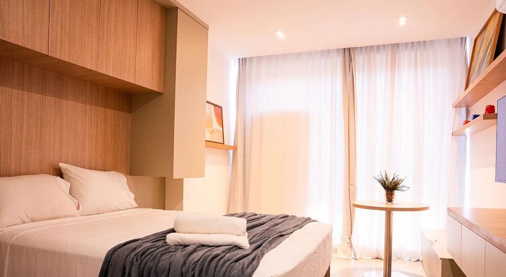 Simple Smart - LikeHome Hospedagens