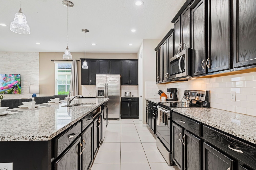 9014 Sunshine Ridge Loop