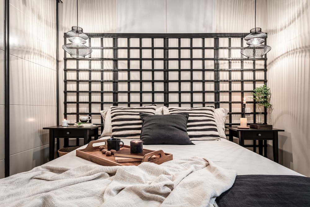 Kindo - 2 Bedrooms in Goya