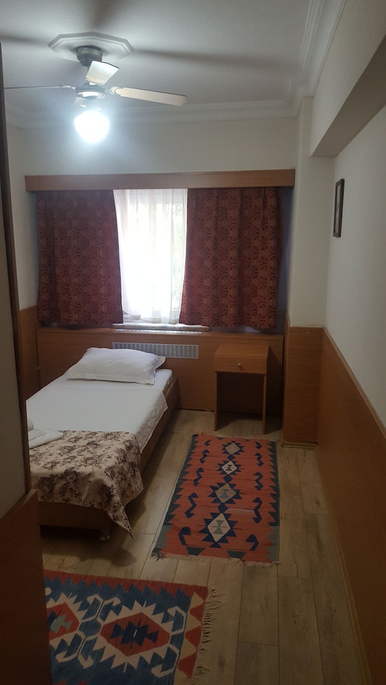 Kadikoy Otel