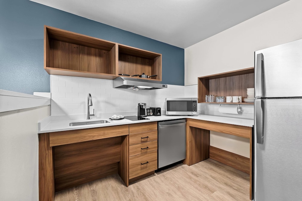 Everhome Suites Brownsville