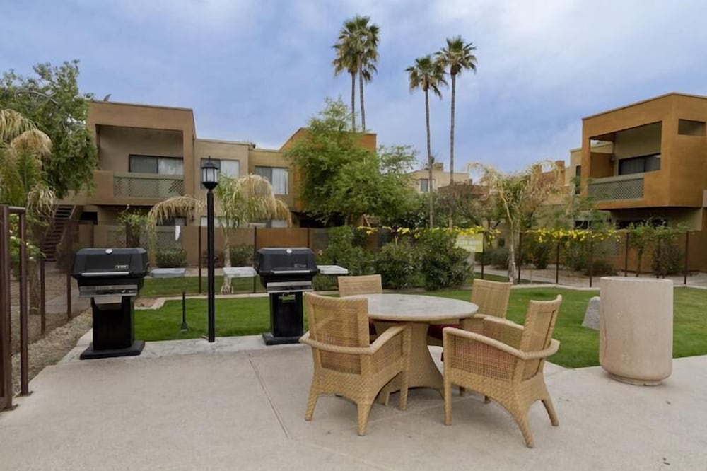 Sweet Escape By Signature Vacation Rentals