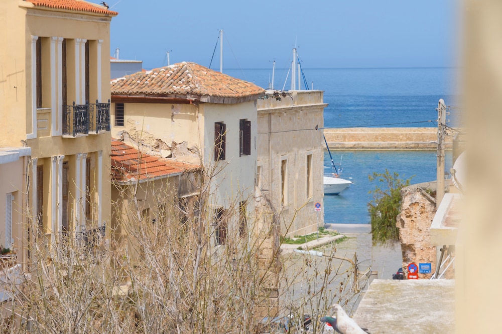 Nival Luxury Suites