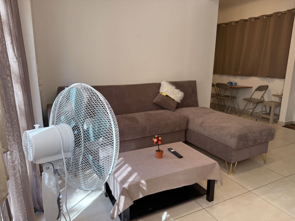Alimos Cozy Apartment