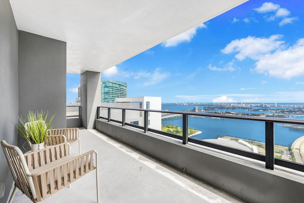 Luxury Condos in Downtown Miami