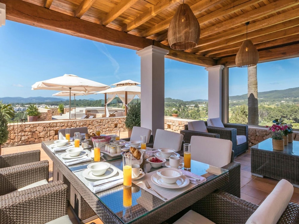 Holiday Home in Stunning Ibizan Landscape