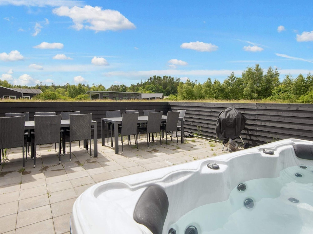 14 Person Holiday Home in Glesborg view 4