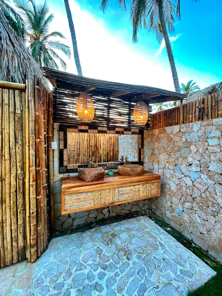 Hotel Isla Mucura