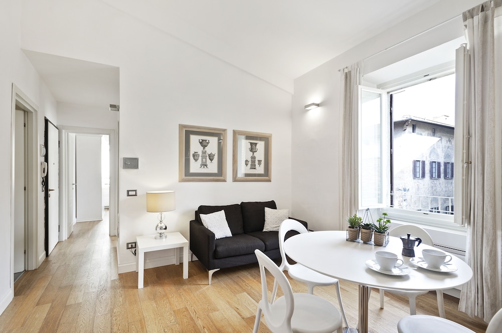 Santa Croce Stylish Flat