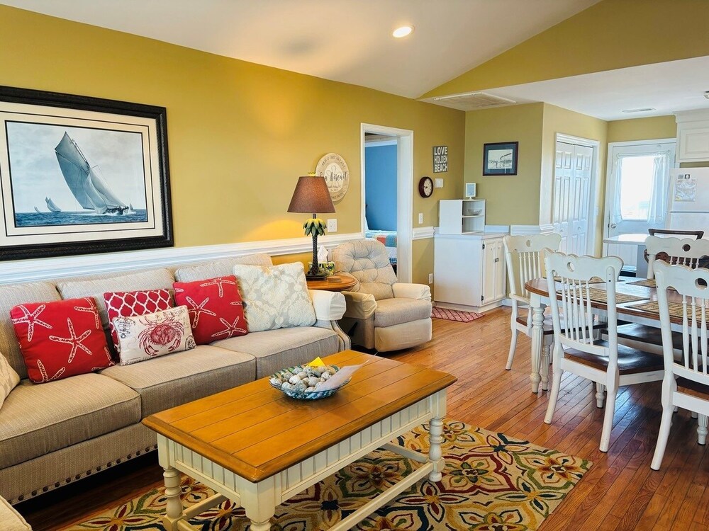 Sea Biscuit - 4 Br Home