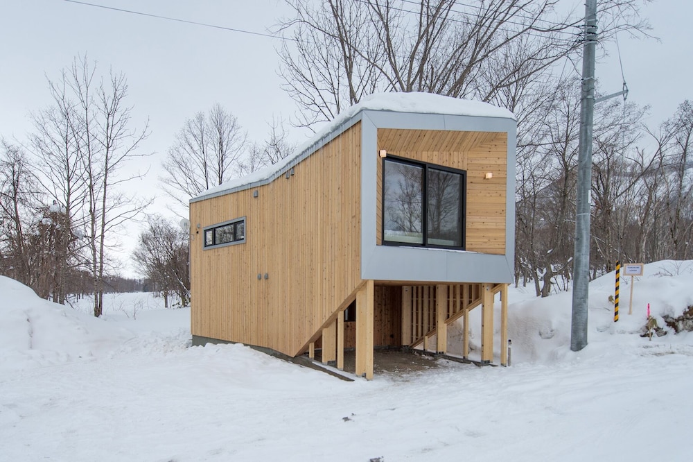 Yorokobi Lodge by Hokkaido Tracks - Image 1