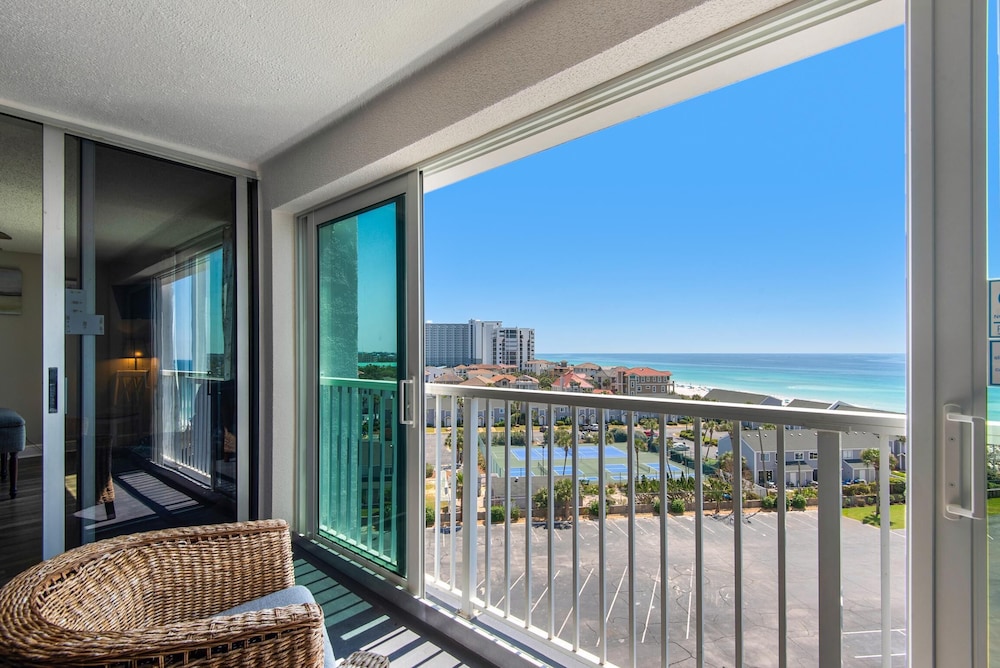 Shoreline Towers 3094