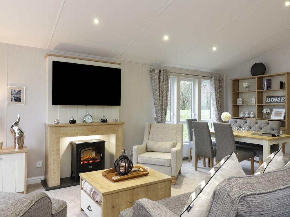Woodstock Lodge
