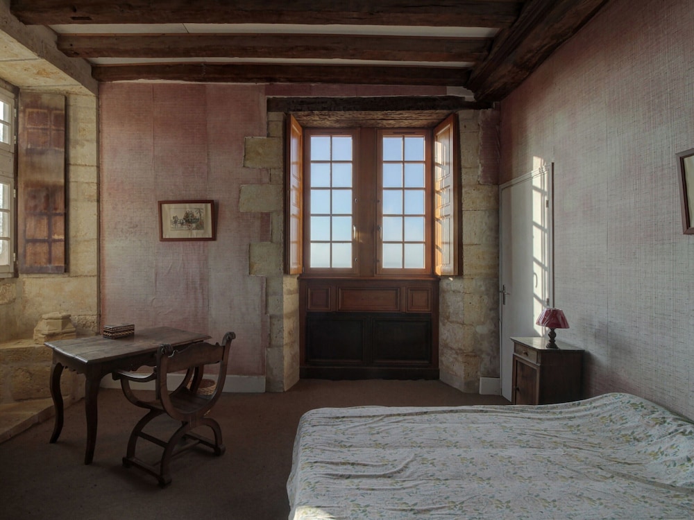 Mansion in Burgundy Near Morvan Natural Park