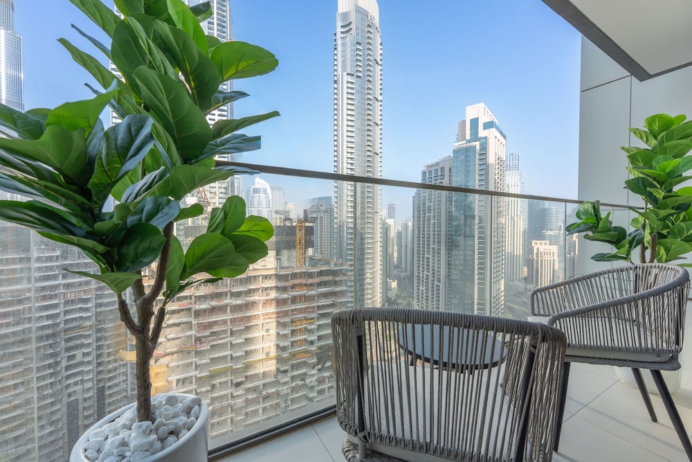 Full Burj Khalifa Views in This Amazing 2 Bedroom