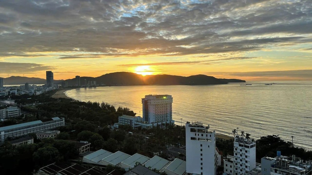 FLC Sea Tower Quy Nhon Apartment