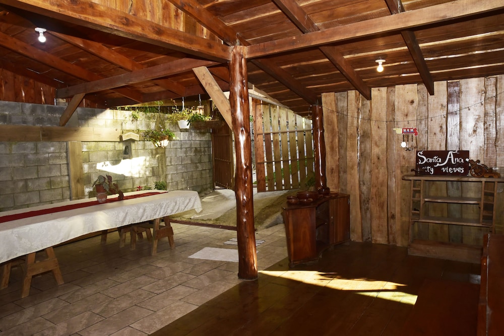 Santa Ana City Views Breathtaking Chalet