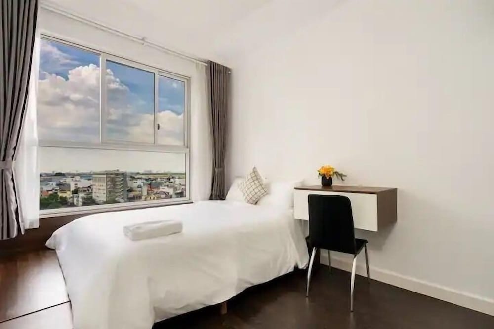 Nice Apartments near Tan Son Nhat Airpot