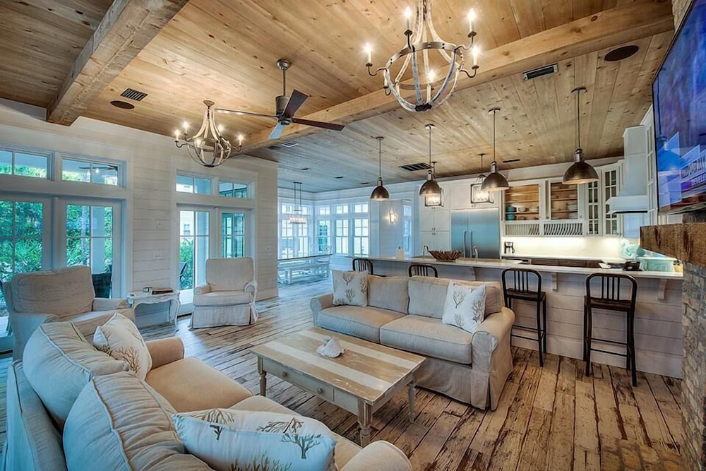 WaterColor Reunions 7 Bedroom Holiday Home by Five Star Properties