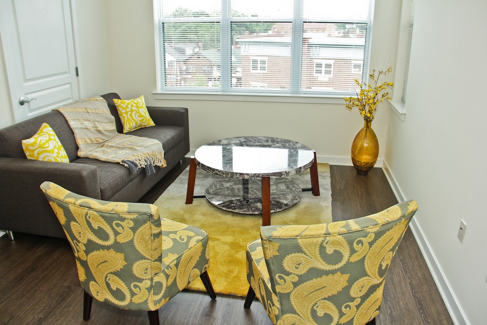 Montclair Apartments by Gracen Properties