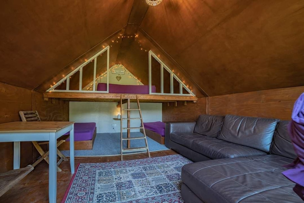 Bell Tent Glamping