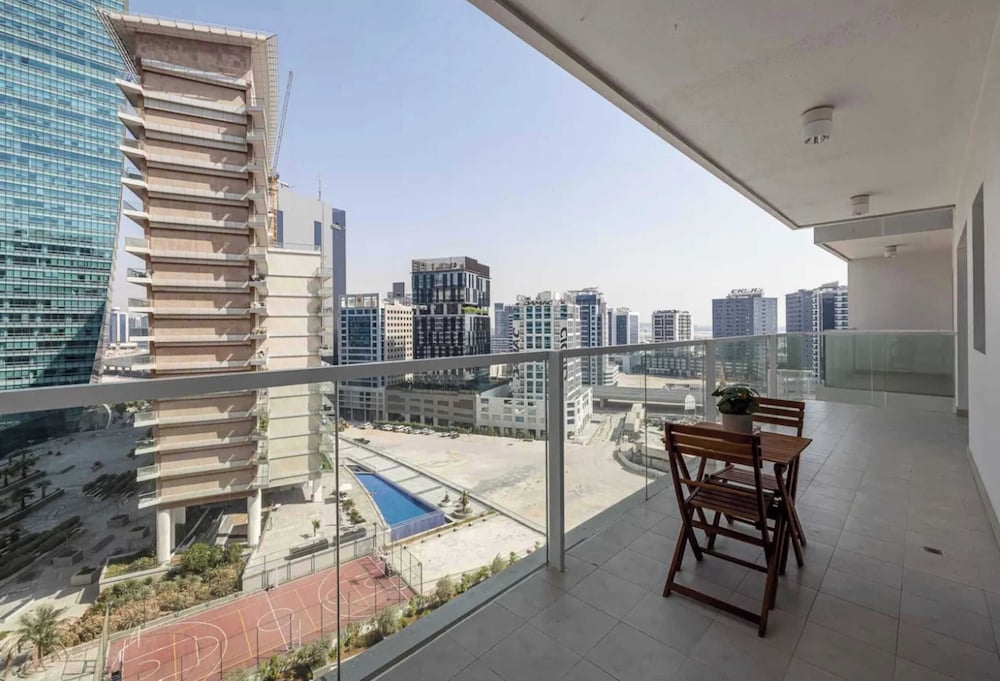 OYO HOME 1455 Premium 1 Bed Apartment