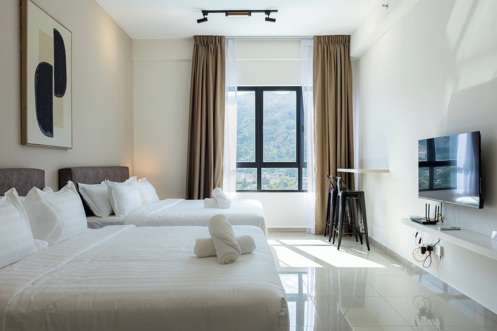 Sunshine Residence Suites