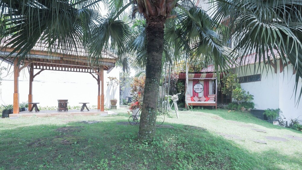 Villa Malang MARRY IND Puncak Buring view 4