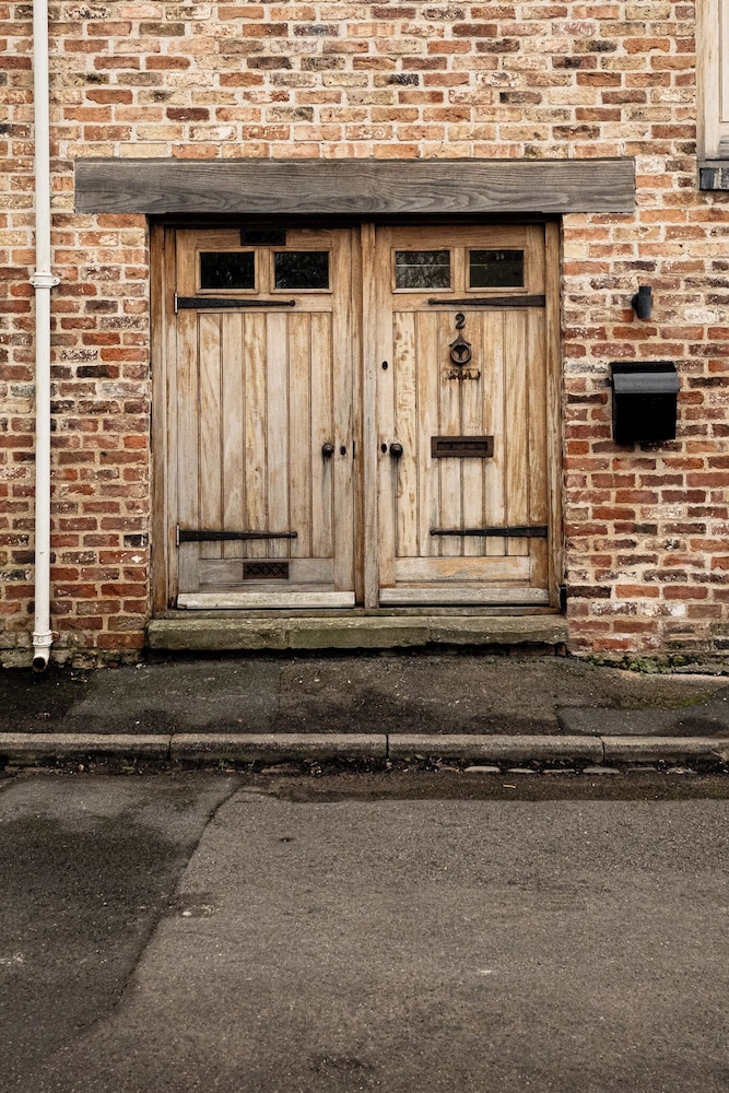 Coach House - Lovely Home in Cheltenham