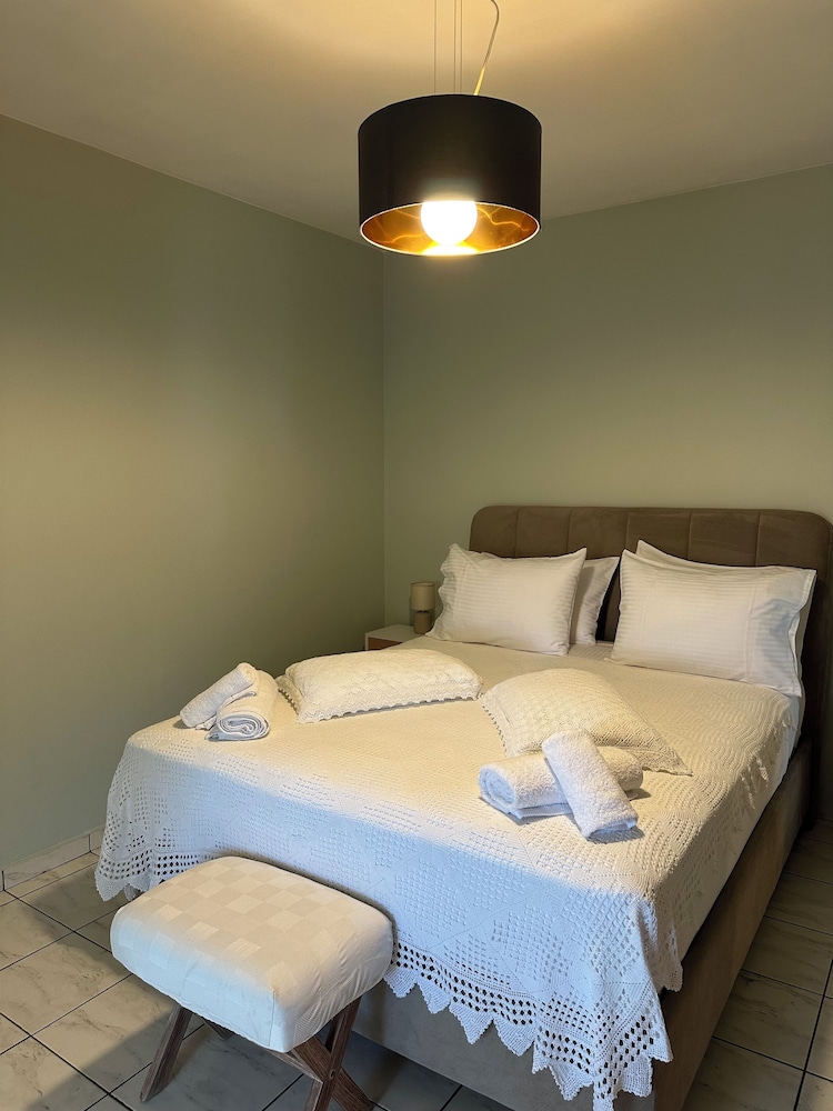 Denva Holiday Home