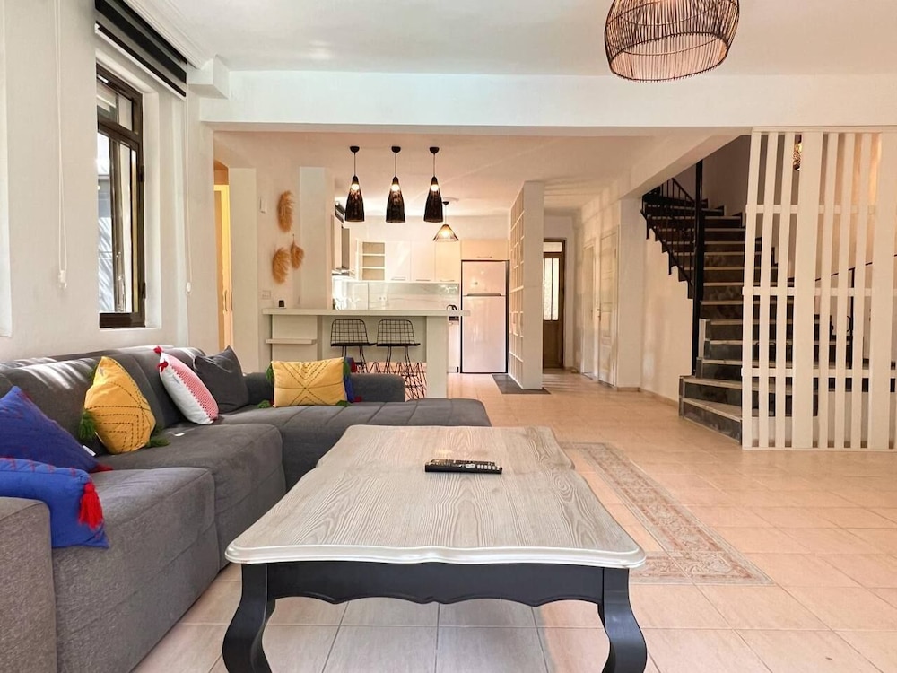 Burla Villa Çalış