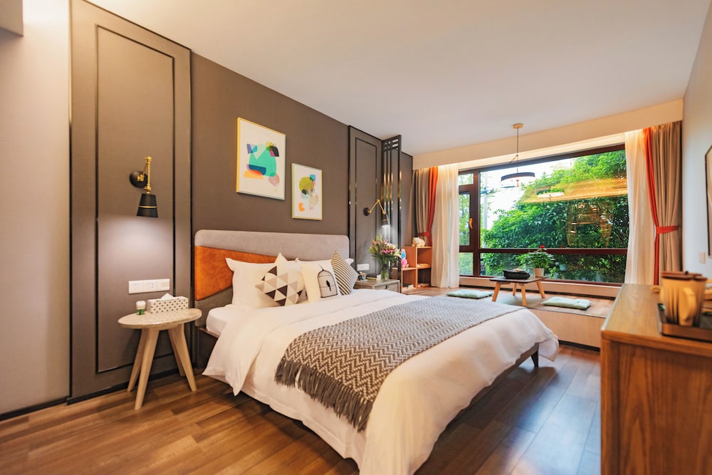 Li River Resort Villa Hotel