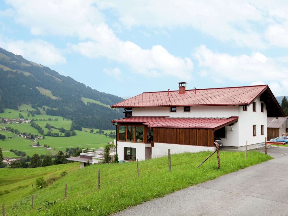 Apartment Brixen Near Ski Lift