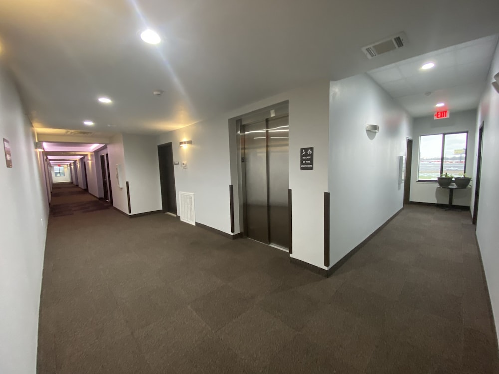 Studio 6 Suites Texas City, Tx - I-45 South - Property Image 36