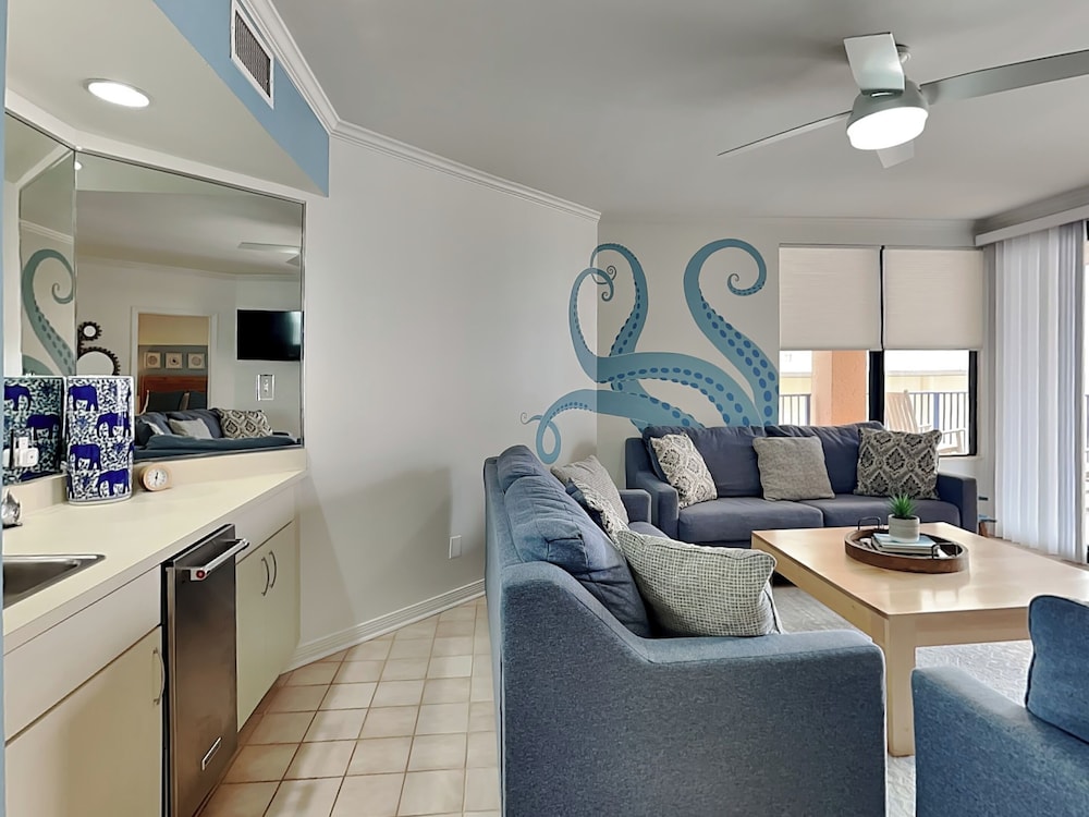 Four Seasons #701E by Southern Vacation Rentals