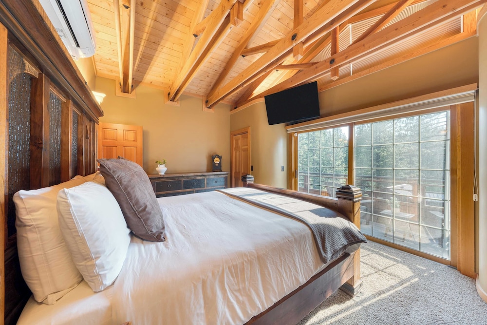 Northstar Haven Cozy-chic Retreat Near Lake Tahoe & Downtown Truckee