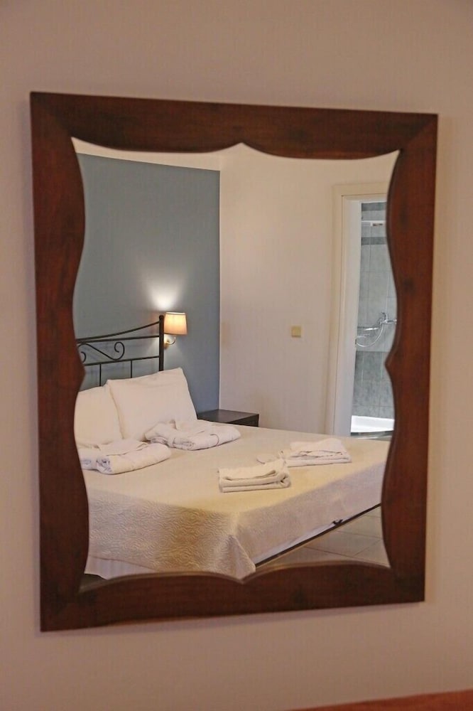 Sunrise Beach Suites