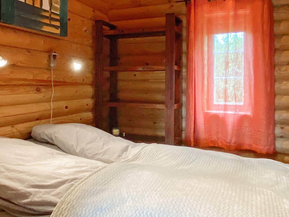 9 Person Holiday Home in Gratangen view 5