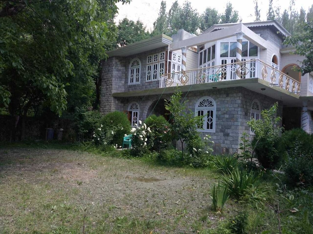 Photo 6