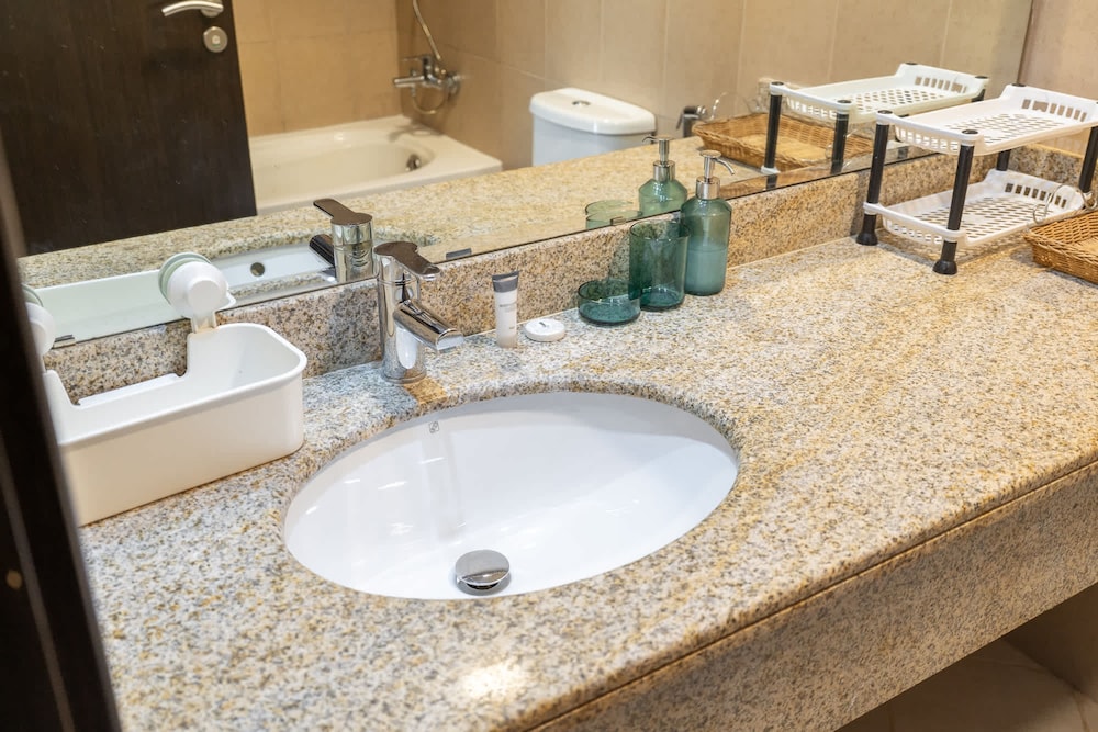 Charming Sun-filled 1-bedroom in Red Residence Dubai Sports City