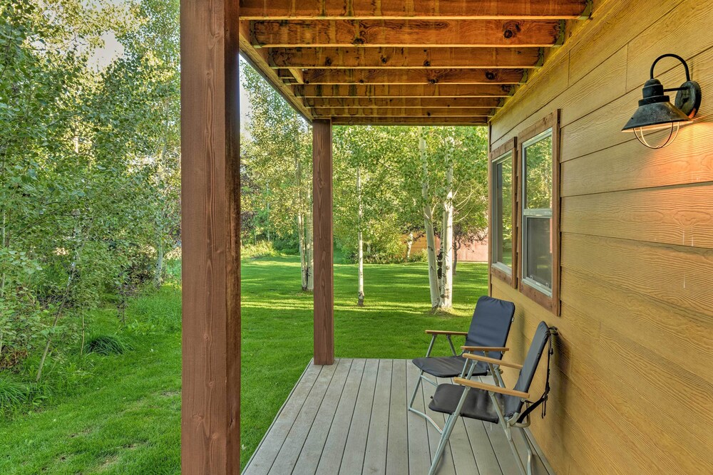 Near Skiing & Hiking: Inviting Retreat in Victor! view 4