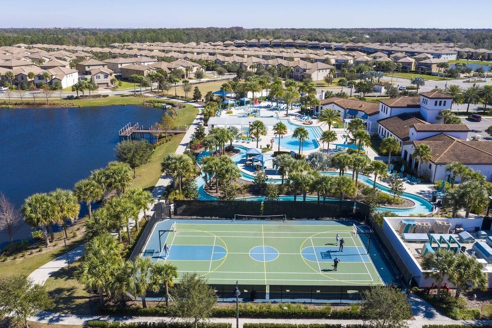 2027 MD - Windsor Westside Tranquil Haven