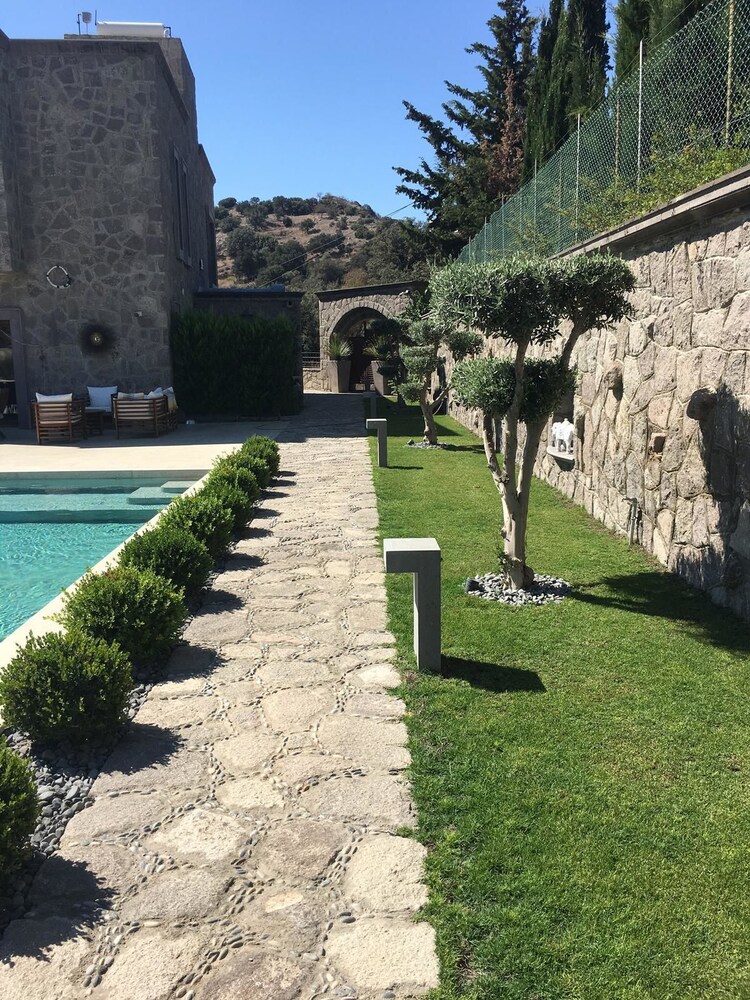 Vhillas Private Luxury Villa Yalikavak view 3